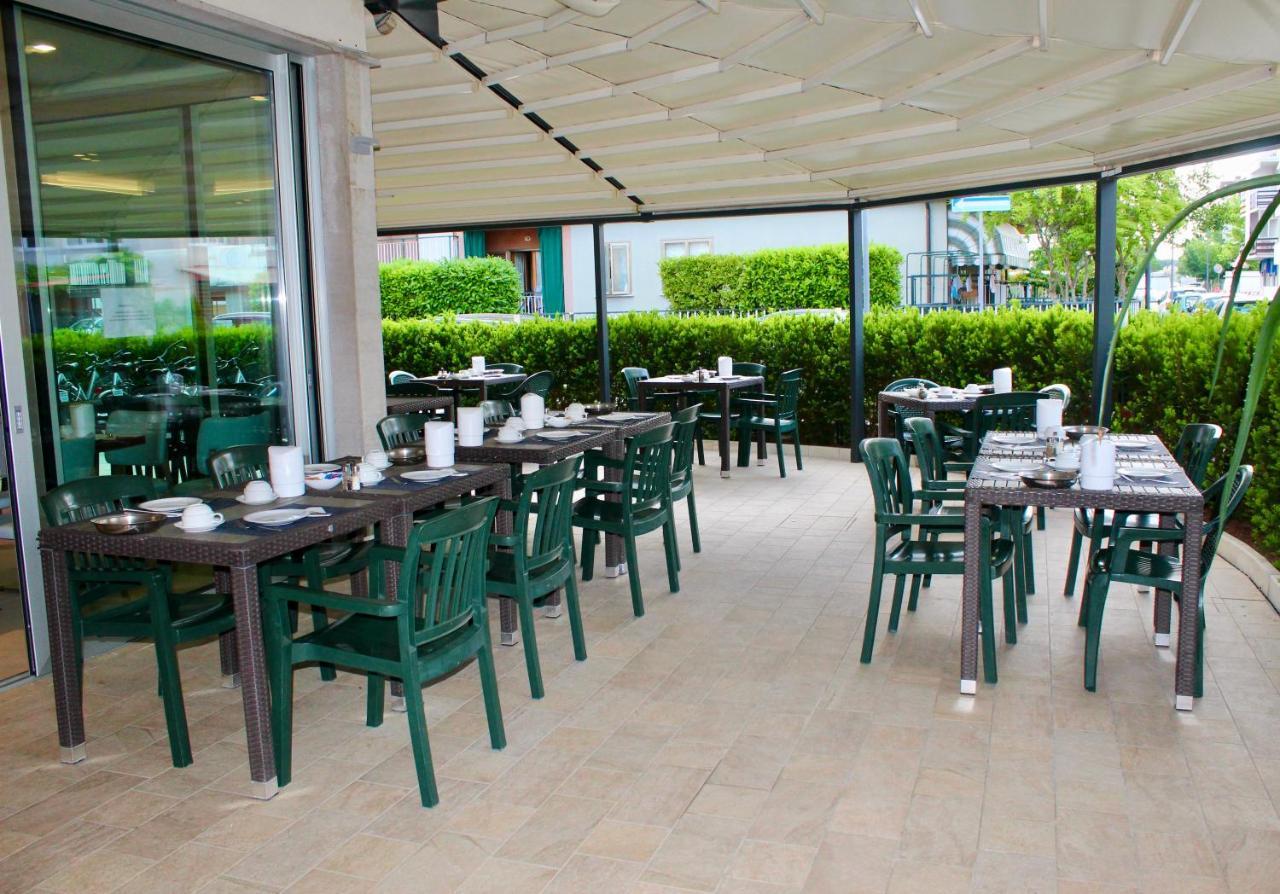 Hotel Cristina Grado Exterior foto