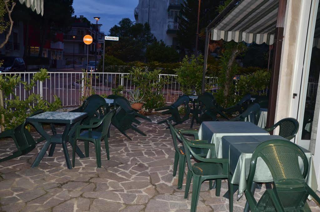 Hotel Cristina Grado Exterior foto